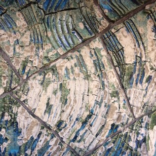 BEFORE 割れ目剥がれ補修施工前の状態